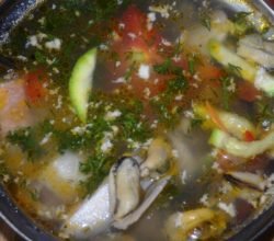 Рыбный суп из мидиями и овощами - пошаговый рецепт