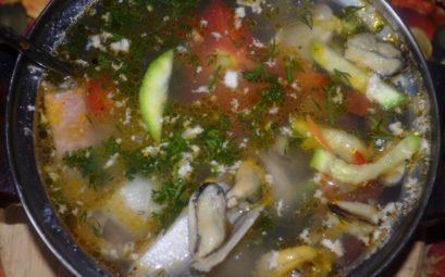 Рыбный суп из мидий и овощей - пошаговый рецепт