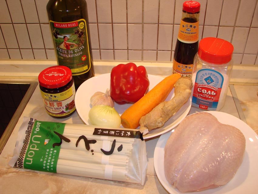Китайская лапша с курицей и овощами - рецепт